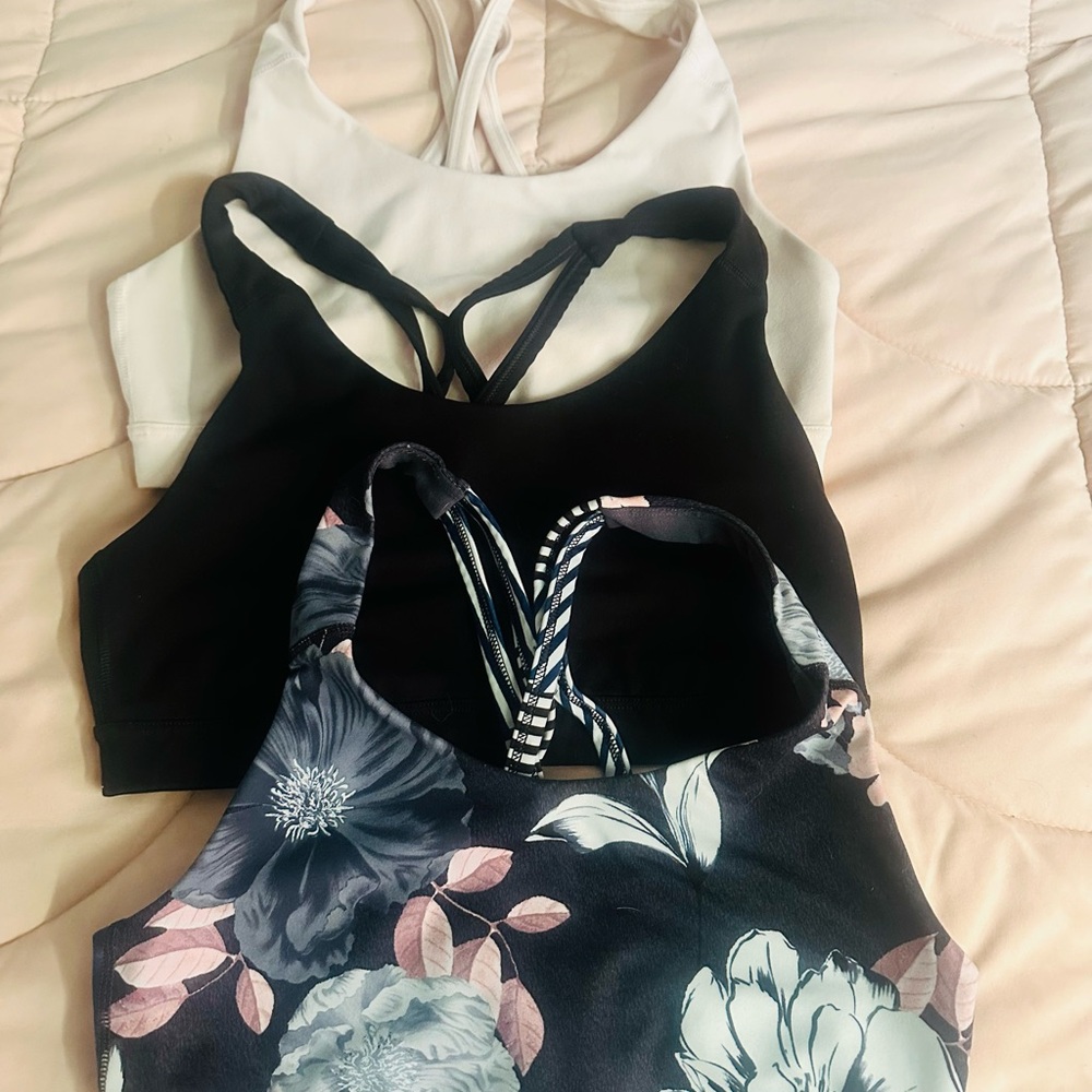 Old Navy Active Blue and Striped Sports Bras